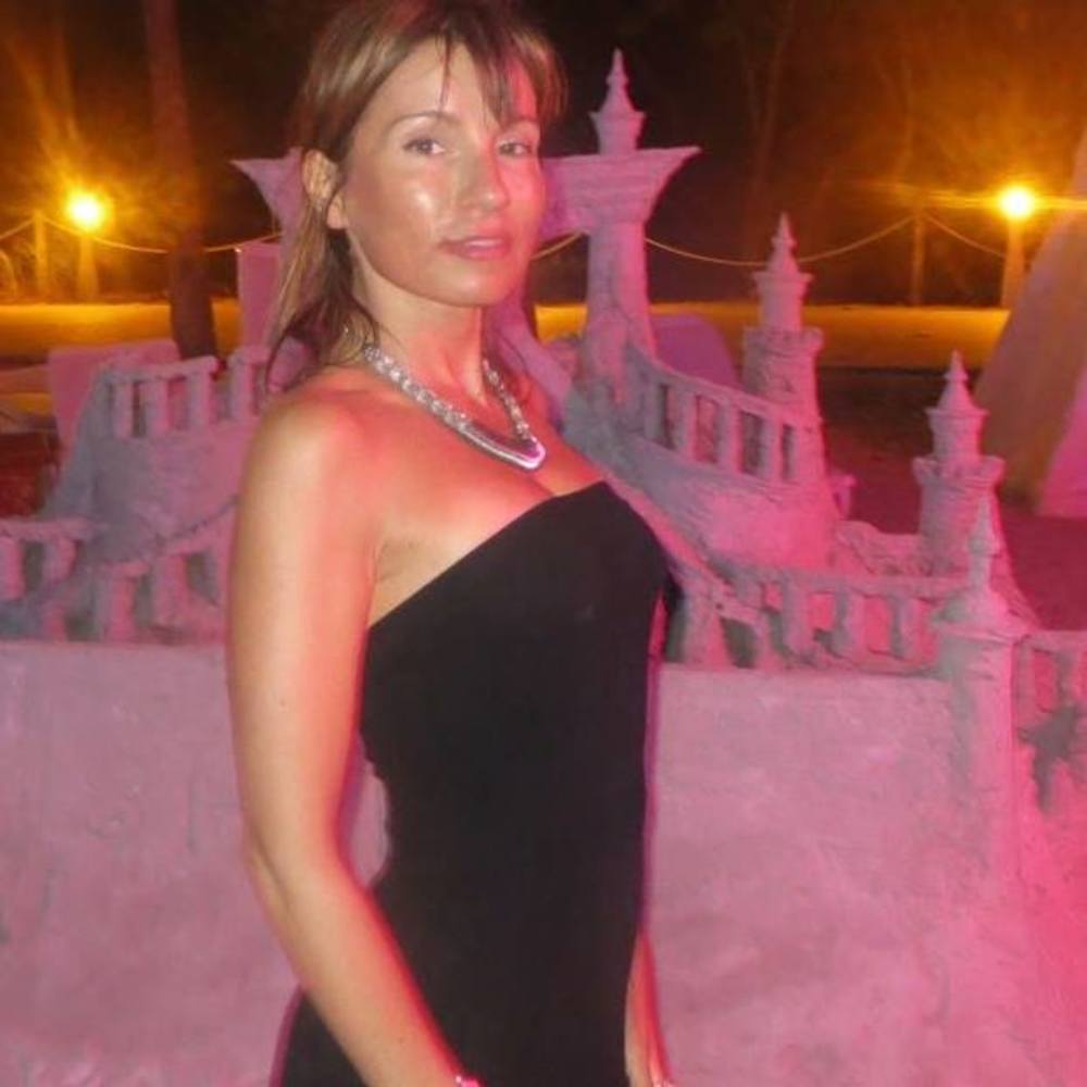 Meet your Posher, Angela
